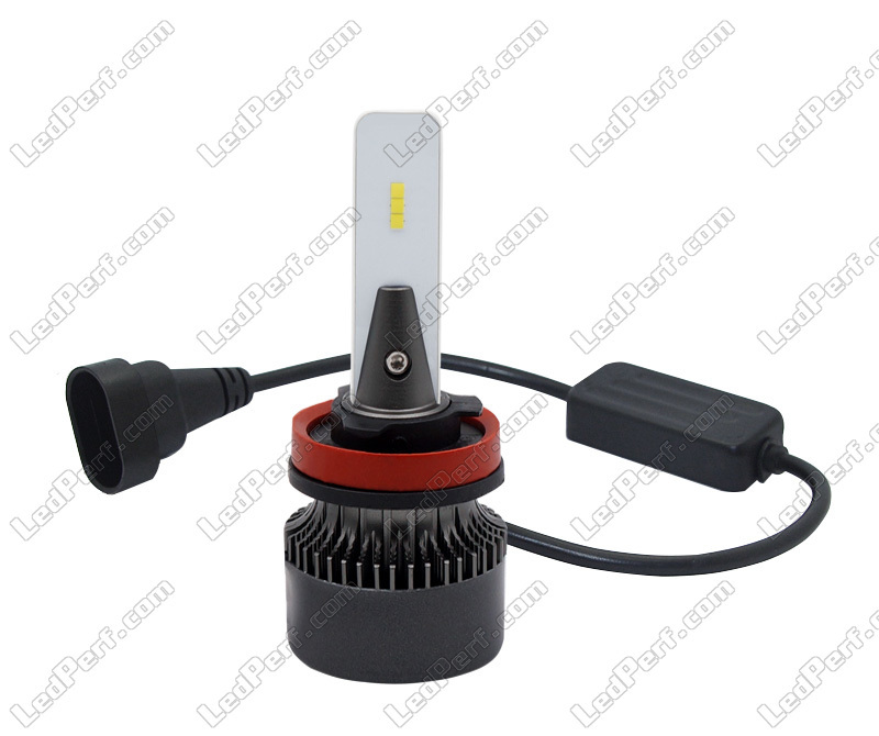https://www.ledperf.com/images/ledperf.com/kits-led-et-ampoules-led-haute-puissance/ampoules-h8-led-et-kits-led-h8/kits-leds/ampoules-h8-led-eco-line-branchement-plug-and-play-et-canbus-anti-erreur_113265.jpg