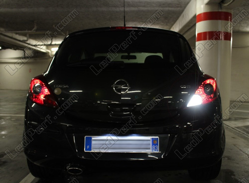Kit Xénon HID 35W et 55W pour Opel Corsa D - GARANTIE A VIE et LIVRAISON  OFFERTE !