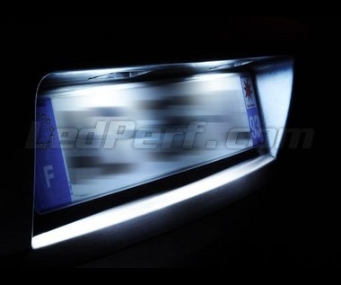 Démontage Plafonnier Renault Clio  Changer ses ampoules intérieures par  des Leds Clio 